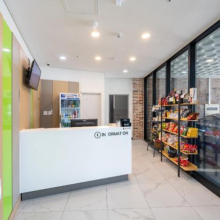 Yeosu View Foret Pension Екстер'єр фото