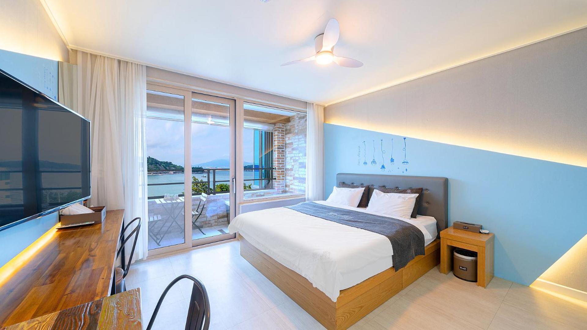 Yeosu View Foret Pension Екстер'єр фото
