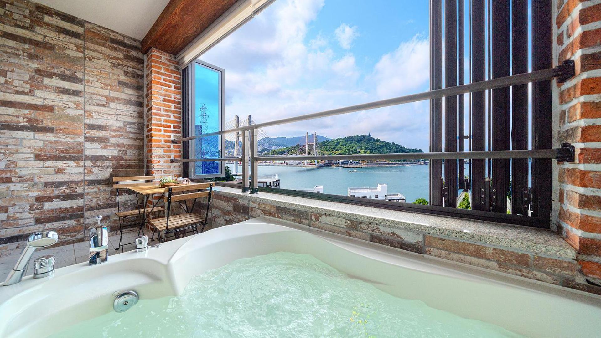 Yeosu View Foret Pension Екстер'єр фото